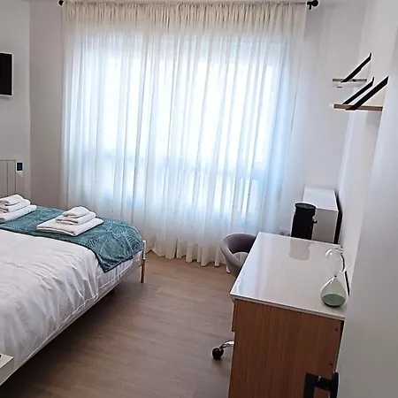 Apto Pet-friendly, 2 Plazas De Garaje Y Balcon Βίγκο